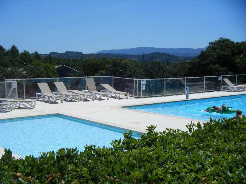 Residence Odalys La Bastide Des Chenes Gordes Exterior photo